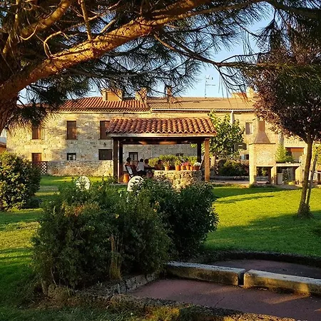 Casa De Aldea del Pinar